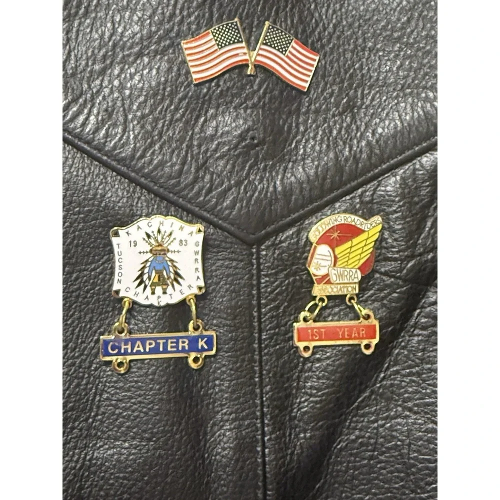 FMC‎ Genuine Leather Biker Vest Size 50 Black Embroidered Veteran's Pins